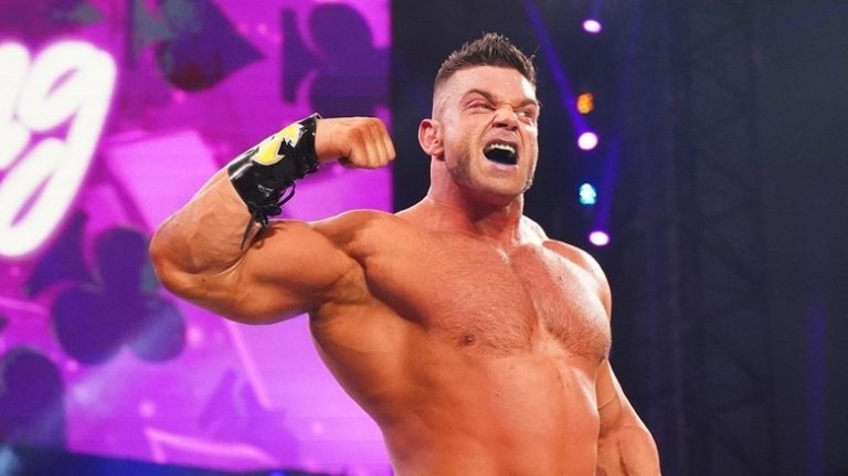 Brian Cage undergoes knee replacement surgery