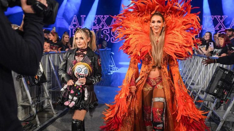 Alexa Bliss says it was her pitch to team with Charlotte Flair