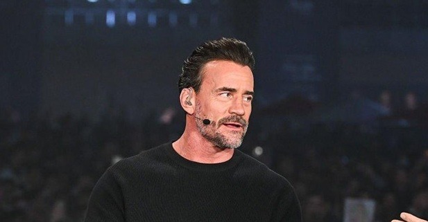 Batista on his first wrestling try out, Punk on interrupting Undertaker’s tribute to Paul Bearer (videos)